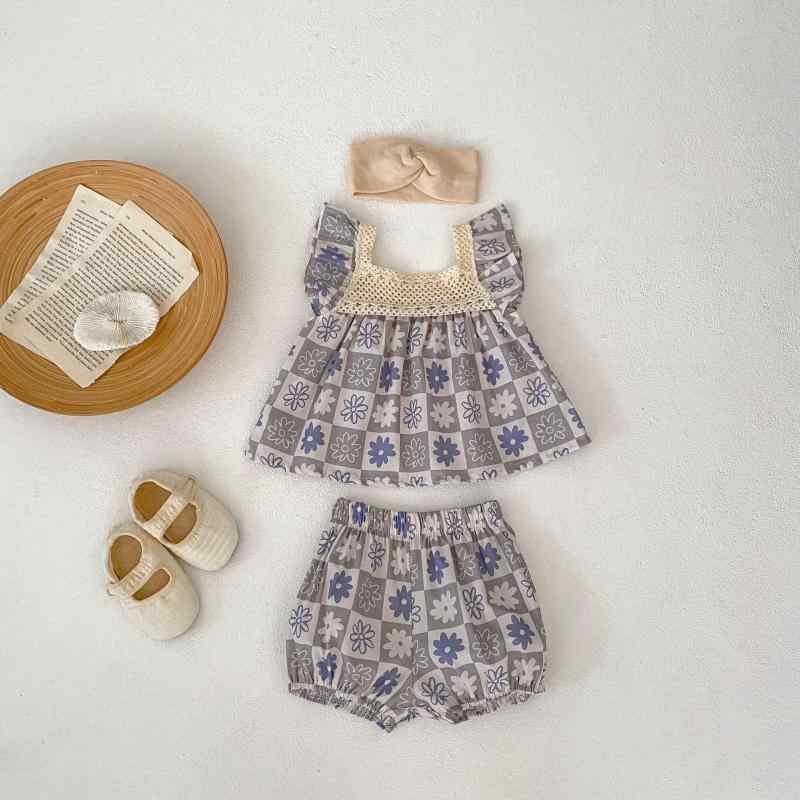 ベビー服 女の子 赤ちゃん 1歳 2歳 3歳 綿100% コットン 通気性 快適 フリル袖 半袖 ギンガムチェック柄 ワイドシルエット トップス ショートパンツ セットアップ 夏 普段使い かわいい