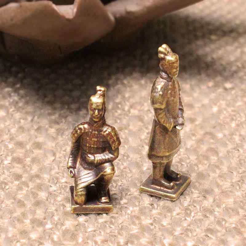 楽天市場】兵馬俑 レプリカ 中国 古代 4点セット 箱付き b1-102