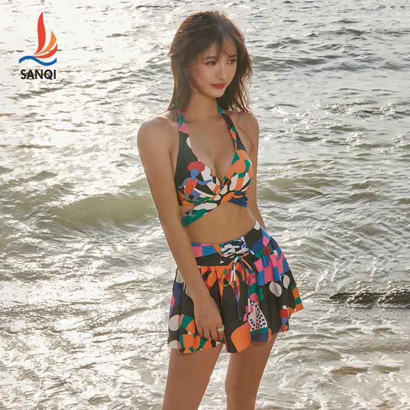 水着 レディース セパレート 大人可愛い セクシー バックシャン 高級感 リゾート 温泉 プール 水泳 ポリエステル ワイヤー入り パッド付き 総柄 ノースリーブ 三角ショーツ