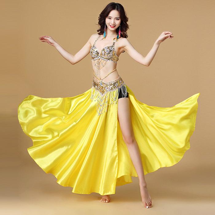 ダンス衣装 大人用 ベリーダンス セクシー 高級感 インド舞 舞台 発表会 演出服 ブラトップ 腰ベルト スカート 3点セット サテン ポリエステル 光沢感 エレガント レッスン 練習着