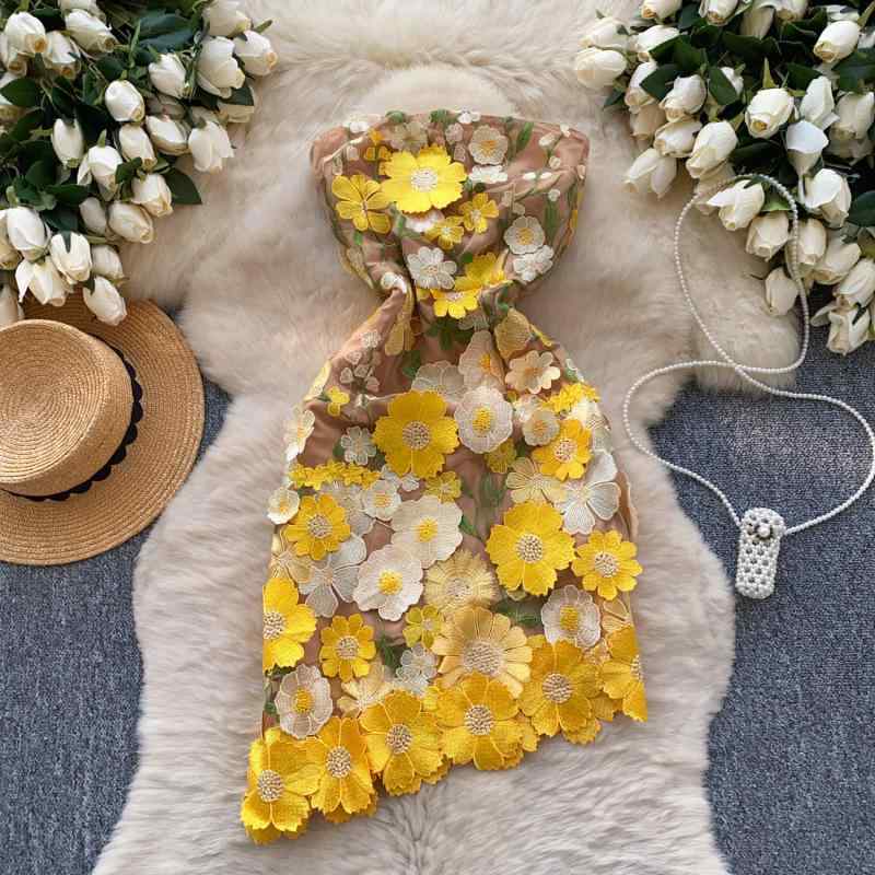 ワンピース レディース ノースリーブ ウエストマーク 花柄刺繍 アシンメトリー ベアトップ ドレス パーティー 宴会 結婚式 二次会 フォーマル お呼ばれ スタイルアップ エレガント 上品 華やか Aライン 黄色 ポリエステル 秋冬