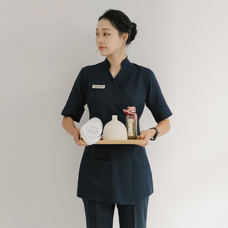 制服 美容師 エステティシャン 切開手術着 セットアップ 美容院 エステ赤ちょうちん 揉み療治 スパ ネイル 五分袖 ロングズボン下 ポリエステル 化繊混紡 米国海軍 白いこと 薄墨色 黒いこと レディースファッション-スーツ・セットアップ-パンツスーツ