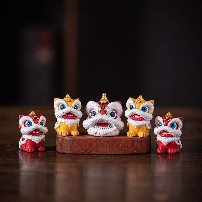 楽天市場】レーザークリスタル横浜中華街（善隣門と獅子舞）置物小