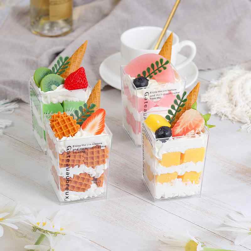 食品サンプル スクエアカップ ケーキ フェイクスイーツ ヨーグルト フルーツ ムース ティラミス 洋菓子 リアル 店舗ディスプレイ カフェ インテリア オブジェ 飾り