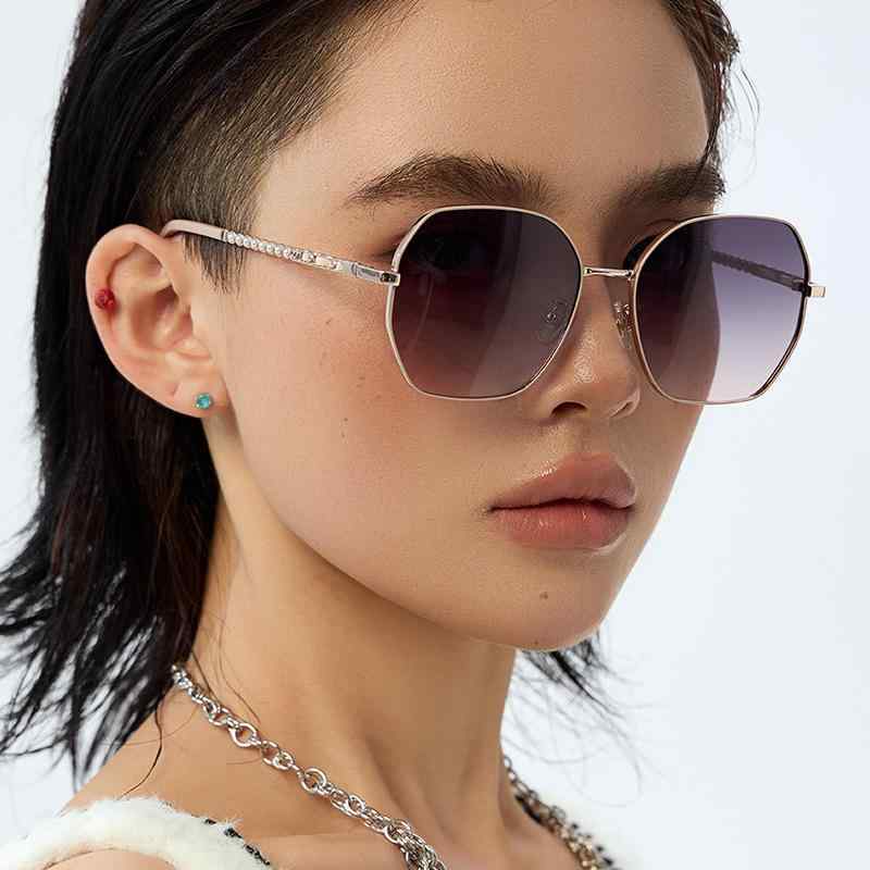サングラス レディース 女性用 偏光レンズ パール付き 高級感 欧米風 上品 エレガント スクエア型 UVカット TACレンズ TR素材 メタルフレーム ドライブ アウトドア 普段使い 春夏