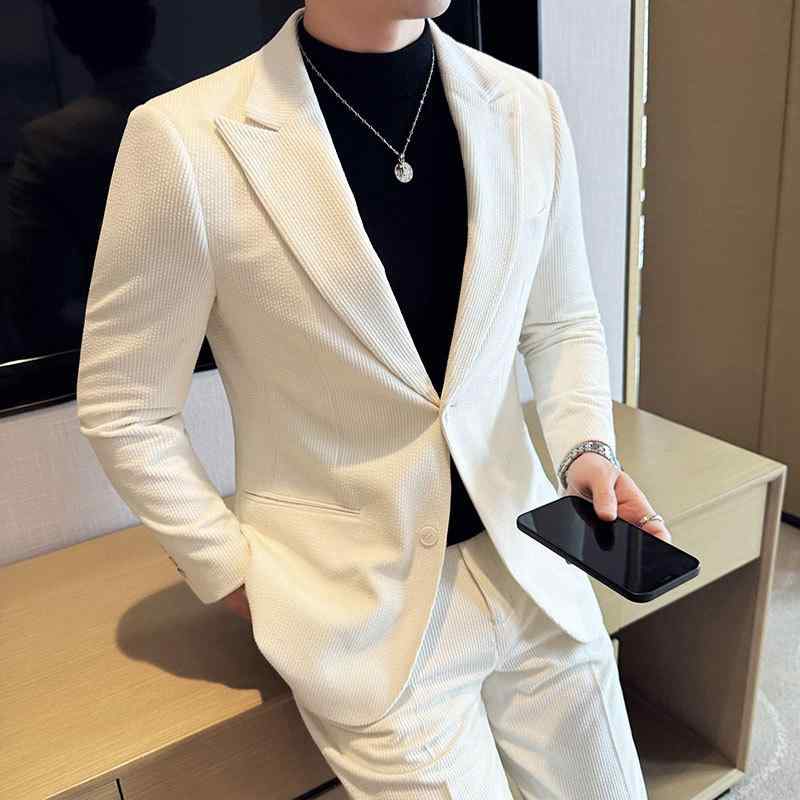 セットアップ メンズ 男性用 秋冬 コーデュロイ 再生繊維 スリムフィット カジュアル 2点セット ジャケット スラックス フォーマル パーティー 礼服 結婚式 ビジネス 通勤 おしゃれ アウター 厚手 アイロン不要 黒 白 茶色｜花りぼん