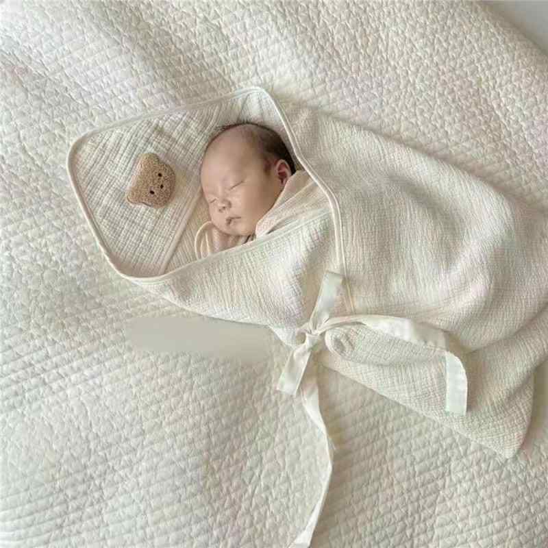 おくるみ 新生児 ベビー 赤ちゃん 刺しゅう クマ柄 キャラクター 薄手 綿100% 純綿 75×75cm 出産準備 産院 退院 出産祝い 包布