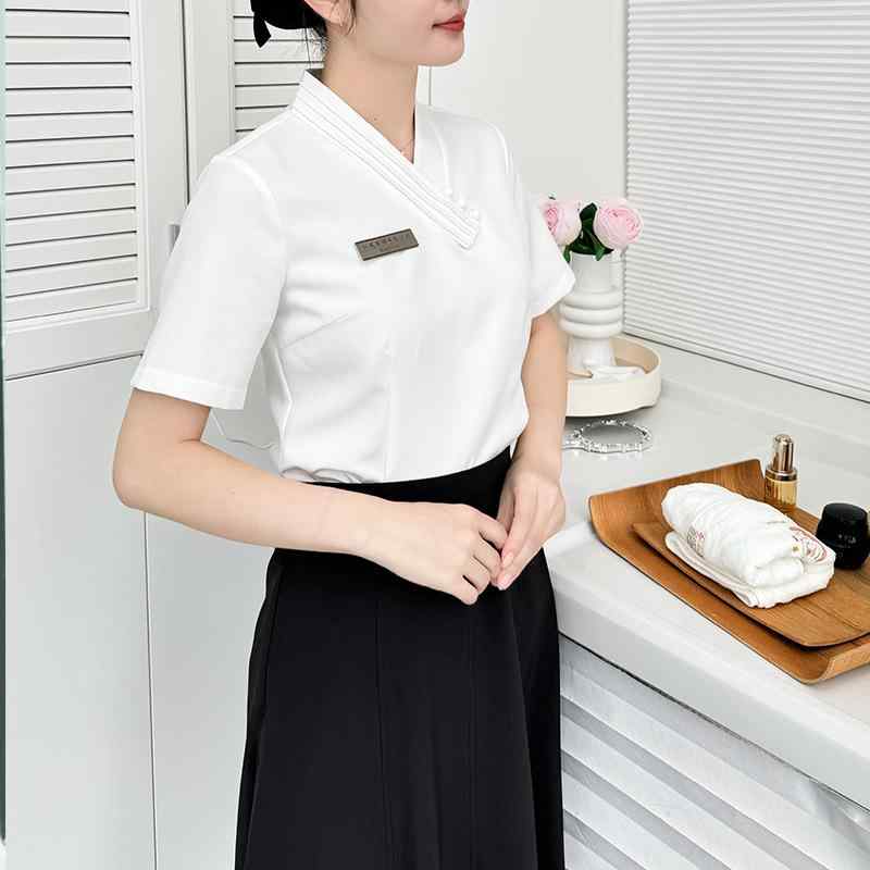 制服 レディース 春夏 飛び切り感 瀬戸もの風 美容院 泊まり 向こう正面 赤ちょうちん エステ 外科手術着 半袖 七分袖 スコート ズボン下 ポリエステル 白 黒 セットアップ