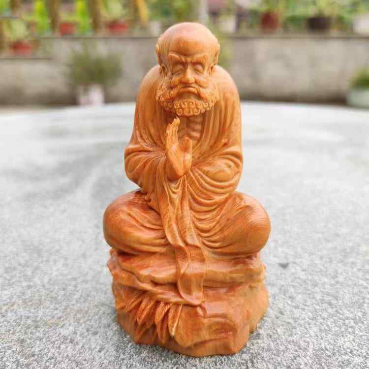木彫り 達磨大師像 崖柏 無垢材 禅僧 座禅 瞑想 置物 オブジェ 卓上 デスク インテリア 書斎 リビング 和室 癒し 縁起物 香木 精巧