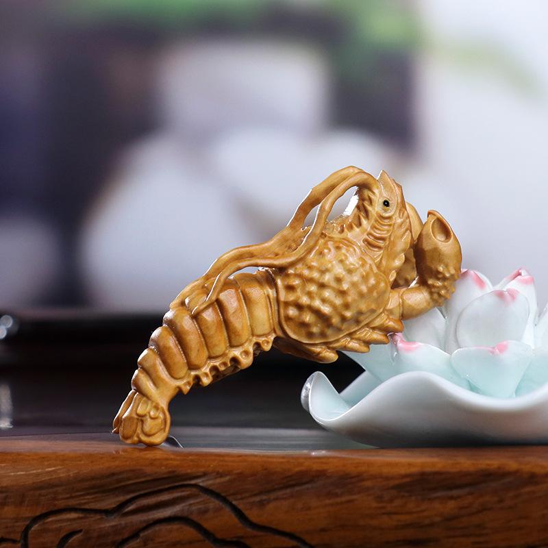 木彫り 置物 メンズ 男性用 黄楊木 ツゲの木製 精巧 ザリガニ 掌玩物 手遊び デスク飾り 飾り物 金運 縁起物 携帯用 工芸品 インテリア小物