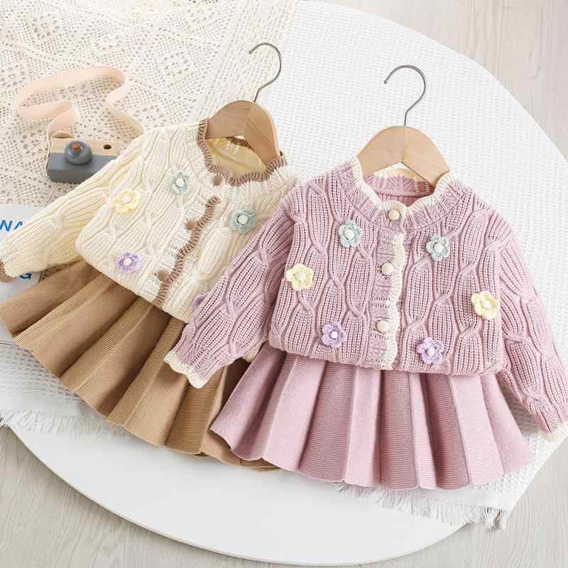 ニットセットアップ キッズ 女の子 秋冬 かわいい 上品 花柄 カーディガン スカート 2点セット 手編み風 フェミニン ソフトタッチ 普段使い お出かけ 通園着