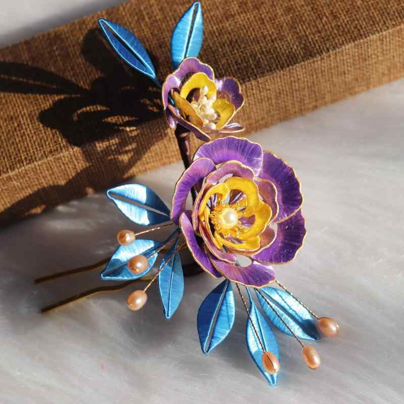 髪飾り かんざし ヘアコーム 組み花細工 グラデーション 牡丹の花 パール パール 金彩 古風 中華風 レトロ 和装小物 上品 華やか イベント パーティー 結婚式 成人式 卒業式
