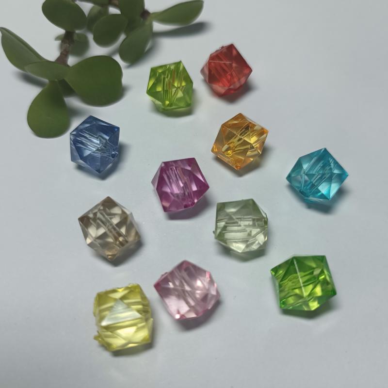 ビーズ アクリル クリスタル風 スクエア 多面カット 穴あき 光沢 DIY ハンドメイド素材 クリアカラー キャンディーカラー ブレスレット ネックレス ピアス作成