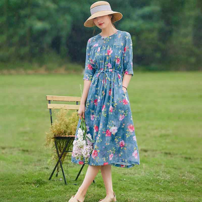チュニックワンピース レディース 春夏 レトロ ブルー花柄 ラミー 麻 高級感 上品 ゆったり 大きいサイズ ロング丈 フレアスカート ラウンドネック 五分袖 体型カバー 普段使い お出かけ｜花りぼん