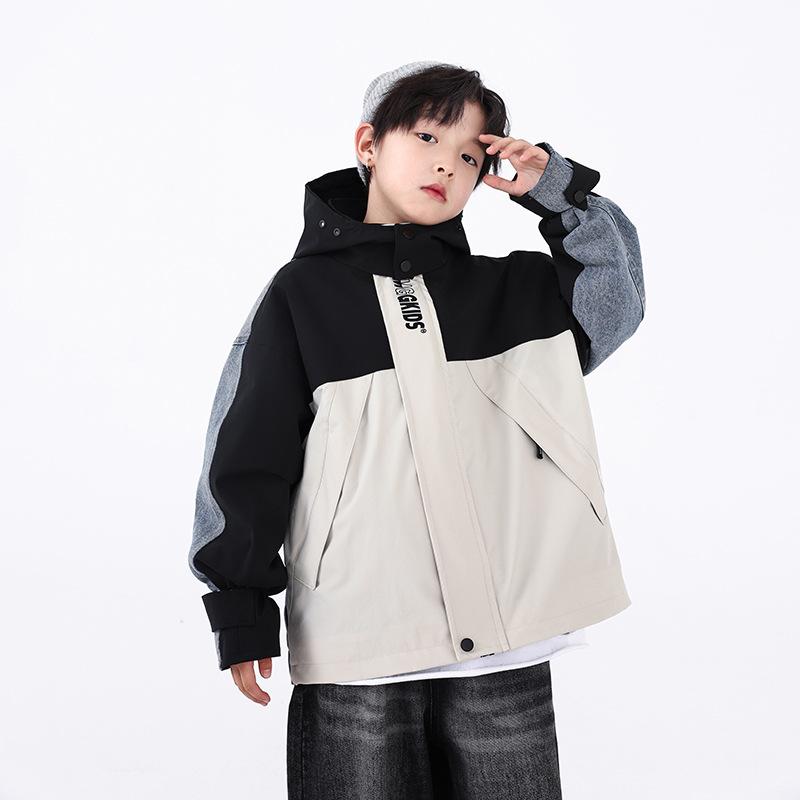 ジャケット 男の子 キッズ 秋冬 デニム 切り替え フード付き 長袖 ジップアップ カジュアル ポリエステル アウター ジュニア 韓国風 おしゃれ クール ショート丈