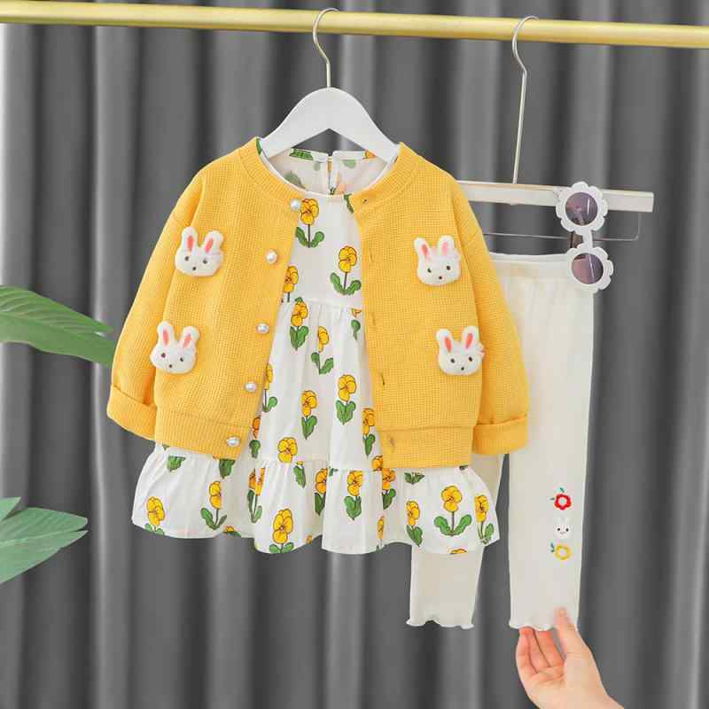 ベビー服 女の子 かわいい セットアップ うさぎ カーディガン 小花柄 3点セット 長袖 長ズボン 秋冬 おしゃれ カジュアル 綿 ソフト加工 イエロー ピンク パープル