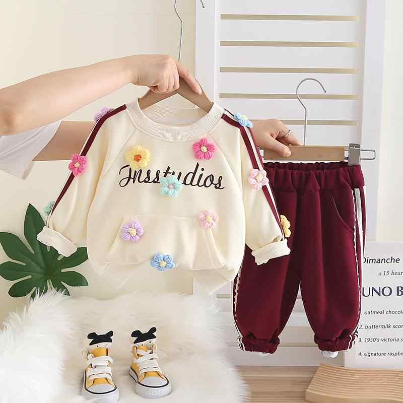 セットアップ 女の子 キッズ 子供 スウェット トレーナー 上下セット 2点セット 長袖 立体 小花柄 かわいい 綿混 コットンブレンド 普段着 通園 通学 カジュアル 韓国風 パープル ピンク ワイン 秋冬