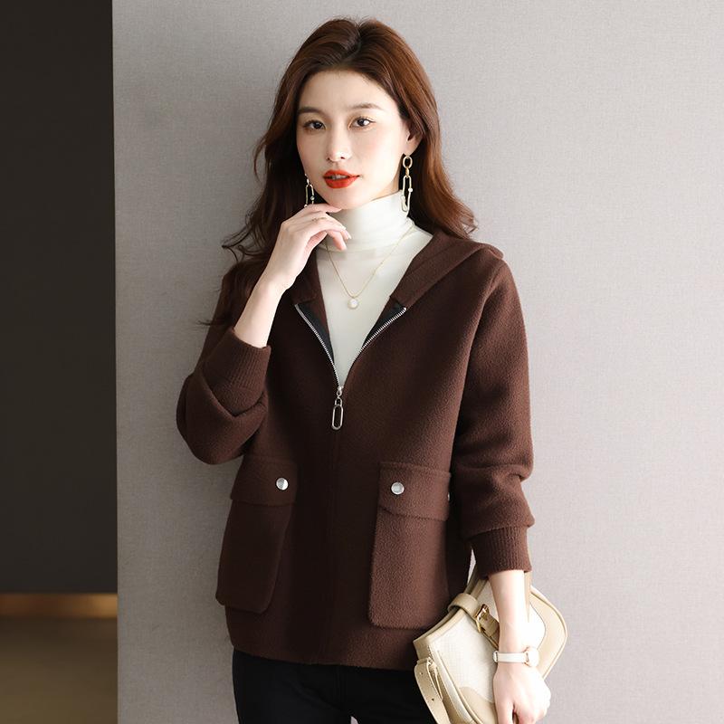 ニットカーディガン レディース 秋冬 ショート丈 ゆったり オーバーサイズ フード付き 厚手 カジュアル 女性用 小柄向け 低身長 デイリーユース ポケット付き レーヨン ポリエステル