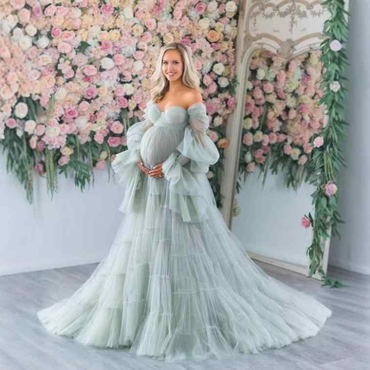 ドレス レディース 妊婦 マタニティ フォト 撮影 ベアトップ 長袖 フリル 透け感 ロングドレス パーティー お呼ばれ 発表会 ステージ衣装｜花りぼん