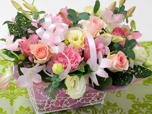 Hanako Rakuten Global Market Fl Pink Birthday Flower Fl Pink Birthday Flower Arrangement Bouquet Gift Arranging Fresh Flowers Flowery