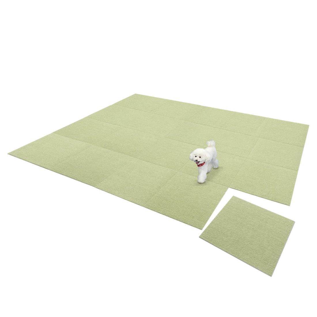 【日本製 撥水 消臭 洗える】サンコー ずれない ジョイントマット ペット用 45&times;45cm グリーン 20枚 カーペットタイプ おくだけ吸着 タイルマット KN-68｜hanamaru01店