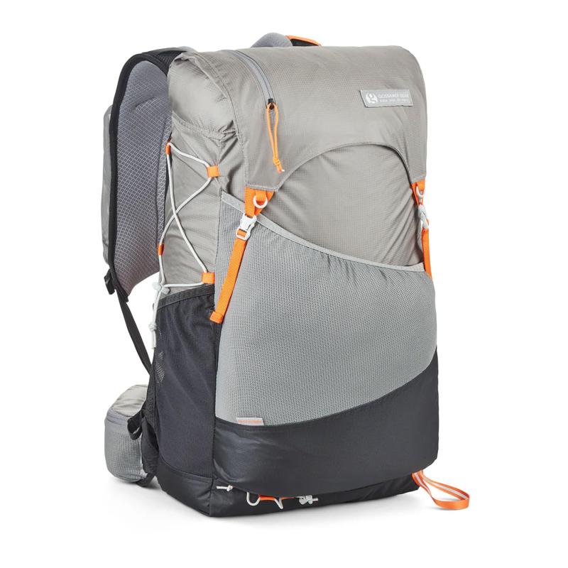 Gossamer Gear ゴッサマーギア Fast Kumo Grey M/Lサイズ 軽量バックパック トレイルラン ハイク 登山 ミニマルデザイン 通気性良好 耐久性 素材 グレーカラー 長距離用バッグ 高機能 男女兼用 アウ