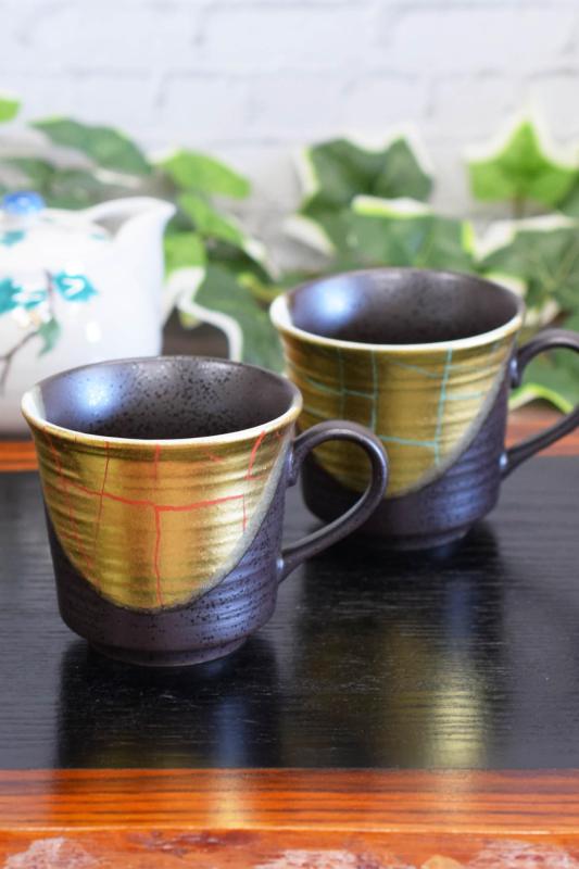 和座の蔵 今めかしい コーヒーマグ 九谷焼 コップ ありの実 仕掛ける 金箔彩 瀬戸もの 御前上等 ブランド名 食器 日本製 一緒になる祝賀会 還暦祝賀会 古希祝賀会 喜寿祝賀会 母の日 父の日 敬老の日 差し上げ物 差し上げ物