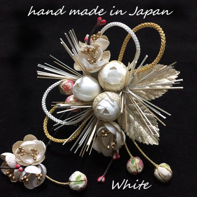 楽天市場 髪飾り 成人式 つまみ細工 玉かん 白 梅 蕾 簪 ホワイト 水引細工 2点セット 赤 桃 紫 黒 金 ゴールド 花 モダン レトロ 組紐 ハンドメイド 激安 安い 派手 人気 ヘアアクセサリー ショートヘア パール 送料無料 工房 花紡 Hanatsumugi