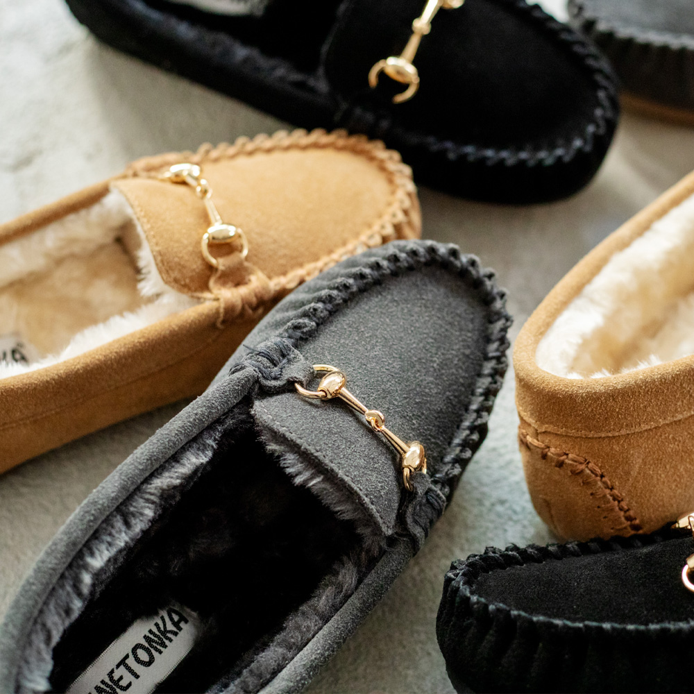 最大50％オフ！ ミネトンカ MINNETONKA 正規販売代理店 正規品 ビットモカシン ムートン ボア ボアモカシン ファーモカシン  カイベネチアン ビットビットローファー fucoa.cl