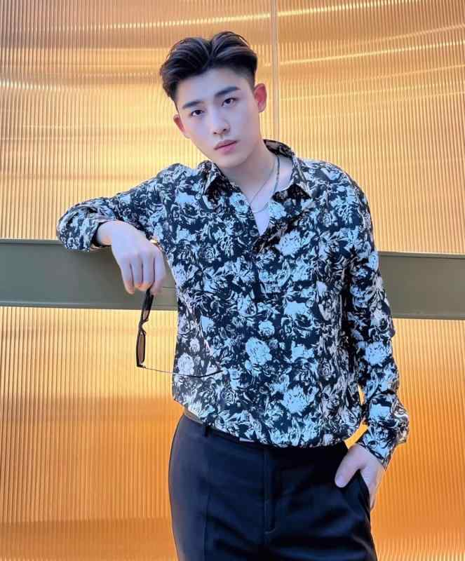 成人男性用 服 春夏 フレンチ サクラ色 ローズ 刷り上げる プルオーバー 黒いこと 黒白 晴れ晴れしい 窈窕たる 飛び切り感 冷感 ドレープ か細い 長袖 トップス メンズ 羽織り 進行掛り 流行り物 寄りあい