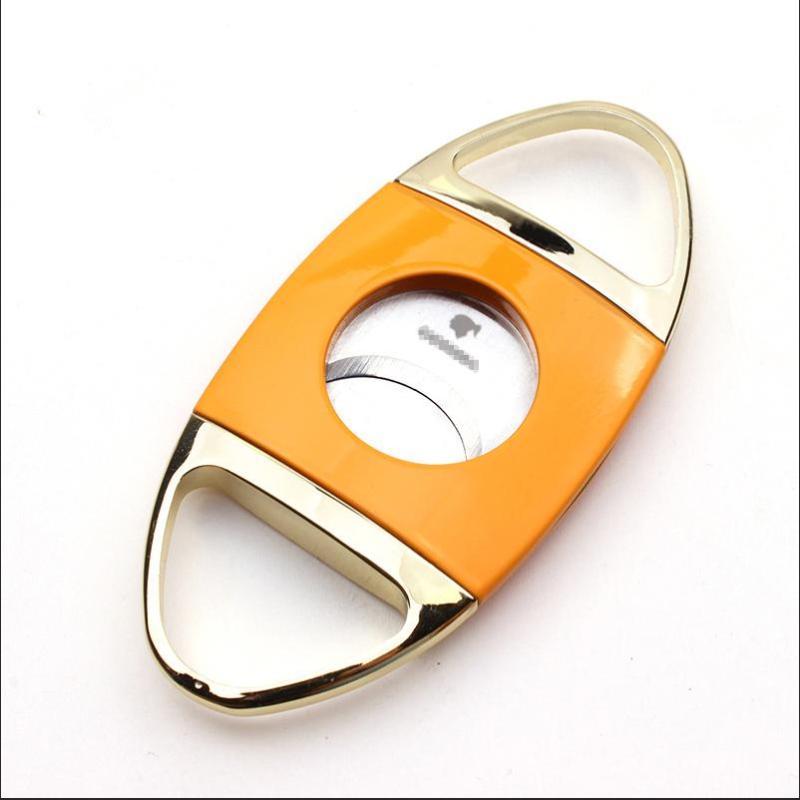 葉巻カッター ステンレス ゴールド シルバー 小型 フラット シガーカッター 軽量 持ち運び 便利 刃 葉巻 カット 煙草 喫煙 片手操作 コンパクト ポータブル ポケットイン スリム 平たい 薄型