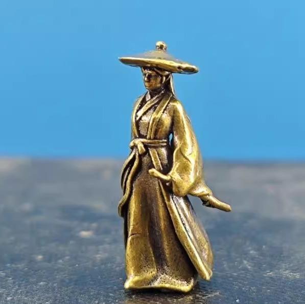 楽天市場】置物 車内 卓上 ミニチュア 真鍮製 フィギュア レトロ