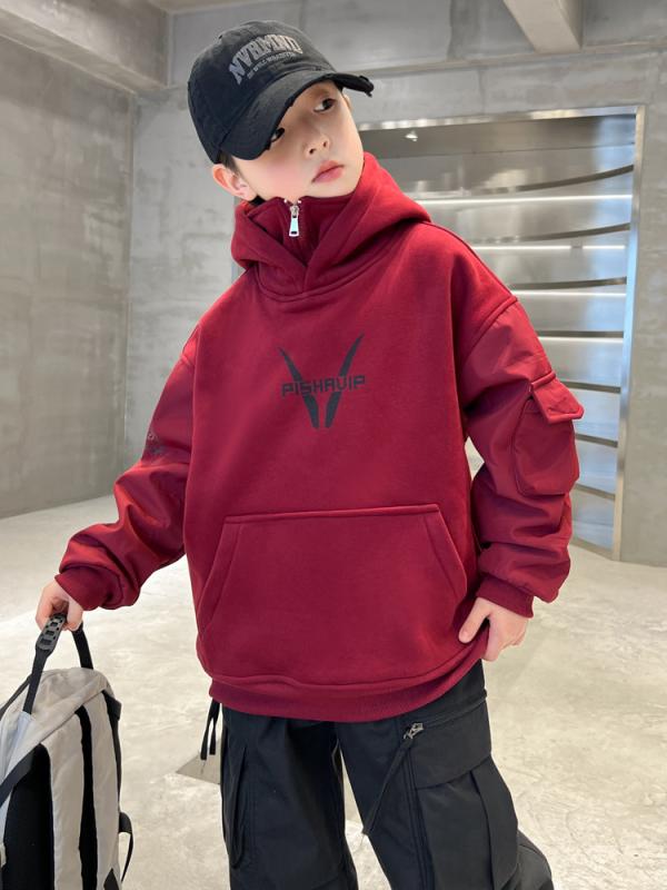 パーカー 男の子 男児 ジュニア レッド 赤色 コットン 綿 長袖 スポーティ カジュアル ストリート系 フード付き プルオーバー スウェット トレーナー トップス 春秋 普段着 デイリーユース 柔らか