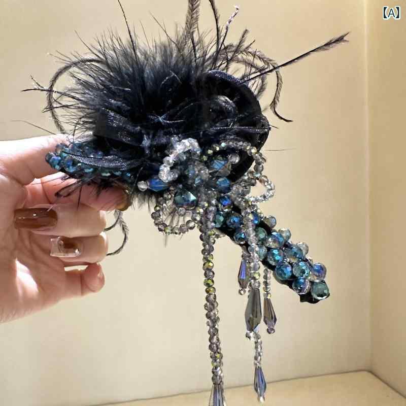 ヘアクリップ レディース 韓国風 上品 エレガント フレンチスタイル ふわふわ クリスタル ツイスト タッセル 揺れる まとめ髪 個性的 バンスクリップ 秋冬