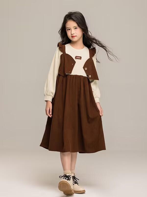 ワンピース キッズ 女の子 ジュニア 春秋 重ね着風 キャミワンピース 長袖 切り替え おしゃれ かわいい レーヨン ポリエステル素材 モカブラウン お出かけ 通学 カジュアル