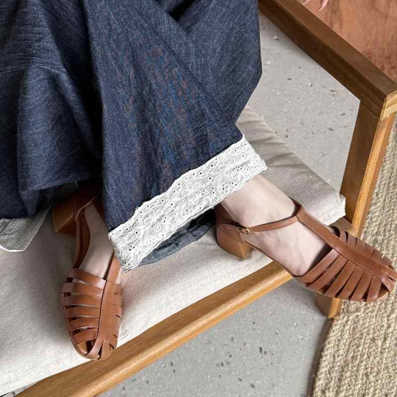 サンダル レディース チャンキーヒール ストラップ ローマ風 オープントゥ メッシュ レトロ 編み込み 履きやすい 歩きやすい 痛くない 痛くならない 美脚 通勤用 カジュアル 旅行 ブラック ブラウン|Hanbok Home