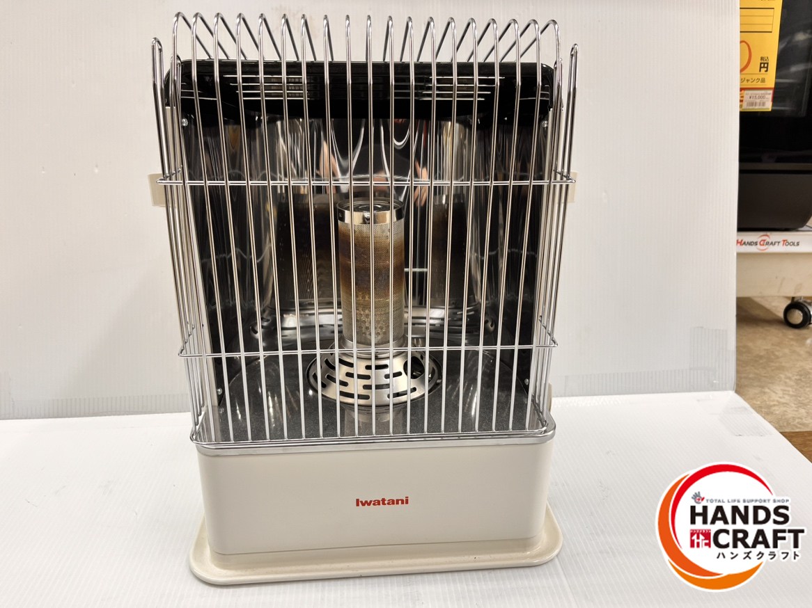 ★【中古】イワタニ Iwatani カセットガスストーブ CB-STV-DKD 本体のみ 2024年製 中古品 季節・空調家電-ストーブ・ヒーター