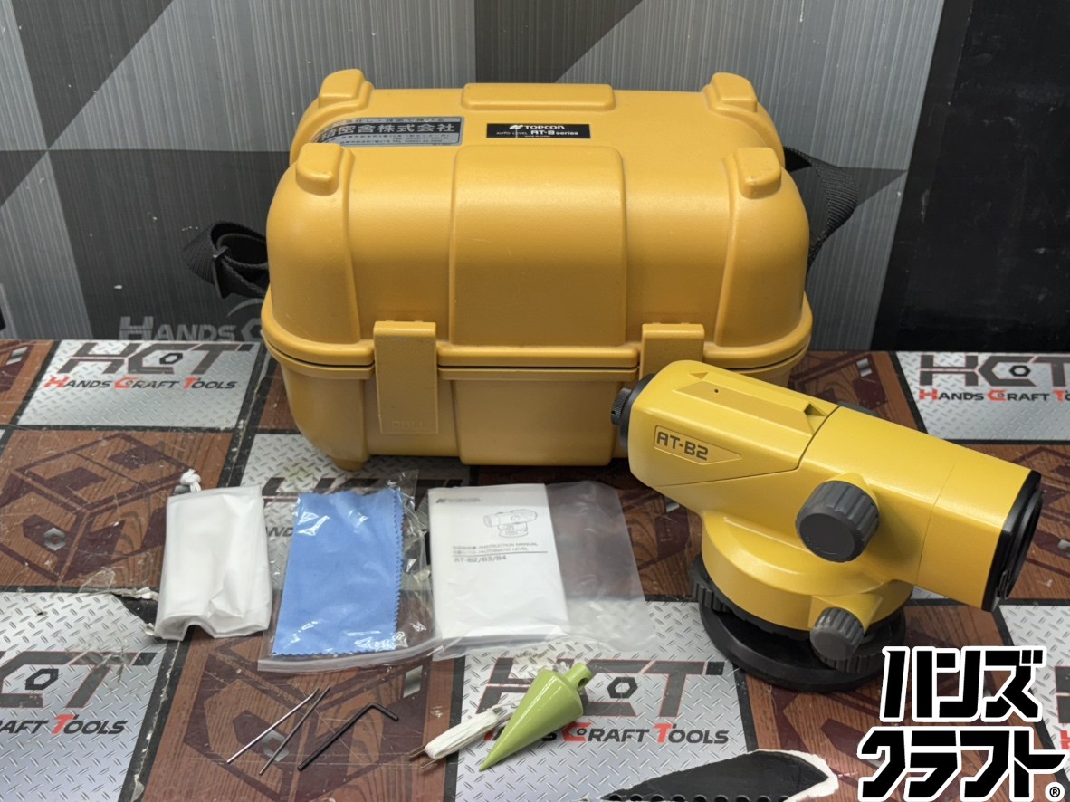 〇【貨物輸送無料】トプコン AT-B2 オート気泡管水準器 三脚架付き添い人※未目盛り調整の為ジャンク品取りまわし(沖縄・構成要素離島送りとどける不可)【ハンズクラフト佐賀】【中古】