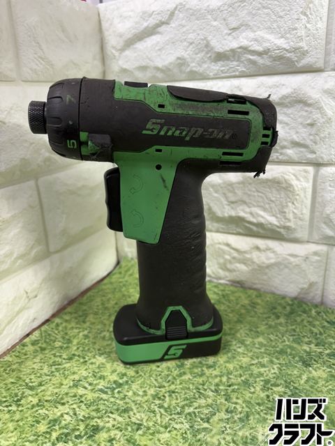 ▽【中古】スナップオン 14.4Vコードレススクリュードライバー CTSJ761G 乾電池1個付 申し受ける式 電動物の具 Snap-on