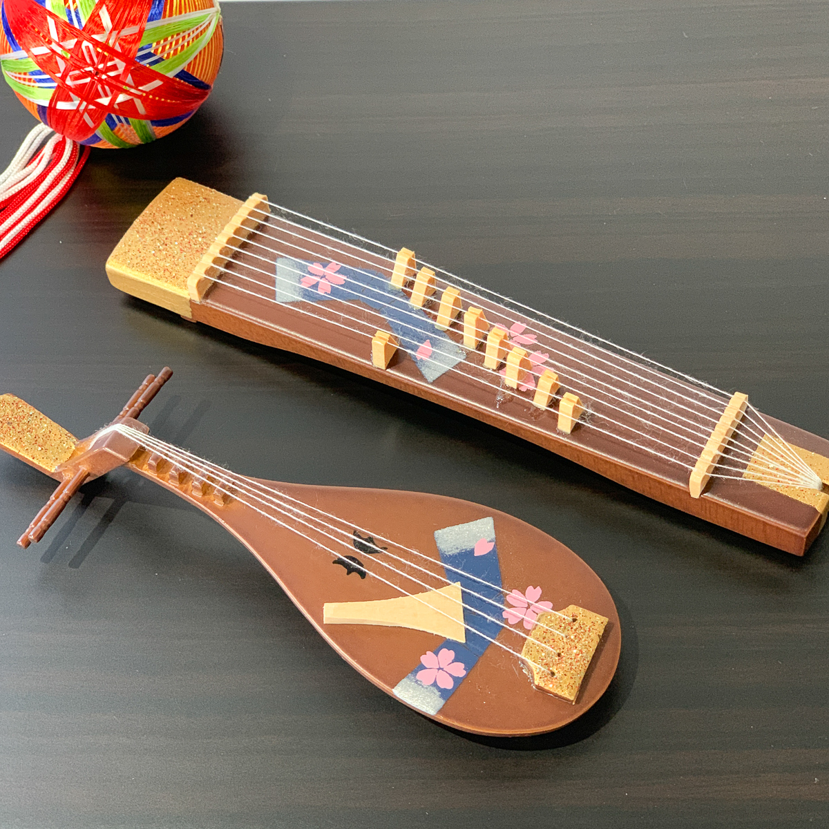 楽天市場】お琴と琵琶 TM-1桜 かわいい雛道具 和小物 ディスプレイ 
