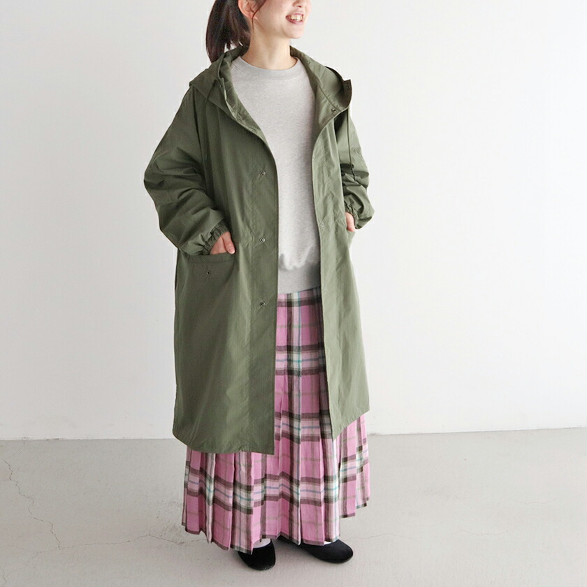 <br>kha:ki<br>LIGHT RIP HOODED COAT