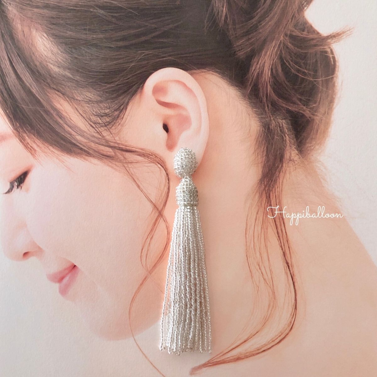 楽天市場 ピアス タッセル 結婚式 ブライダル ウェディング ロング ロングピアス 大ぶり ビーズタッセル ビーズタッセルピアス 大振り ウエディング パーティー 二次会 アクセサリー シルバー 10 Roroa