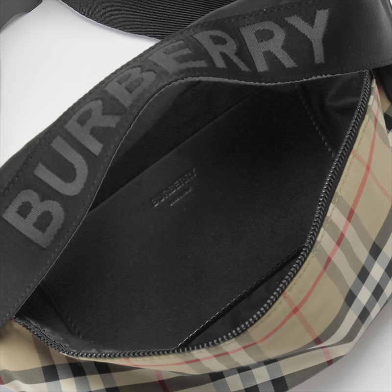 バーバリー BURBERRY ウエストバッグ 8026557 A7026 バッグ