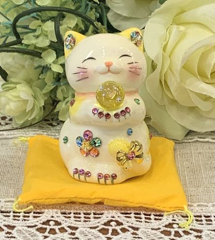 楽天市場】招き猫 貯金箱 白磁 陶磁工芸品 置物 雑貨 レトロ