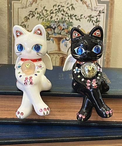♥商売繁盛‼️　アンテーク　美品【招き猫】左手　大型33cm　縁起物　　置物 ♥商売繁盛‼️ アンテーク 美品【招き猫】左手 大型33cm 縁起物