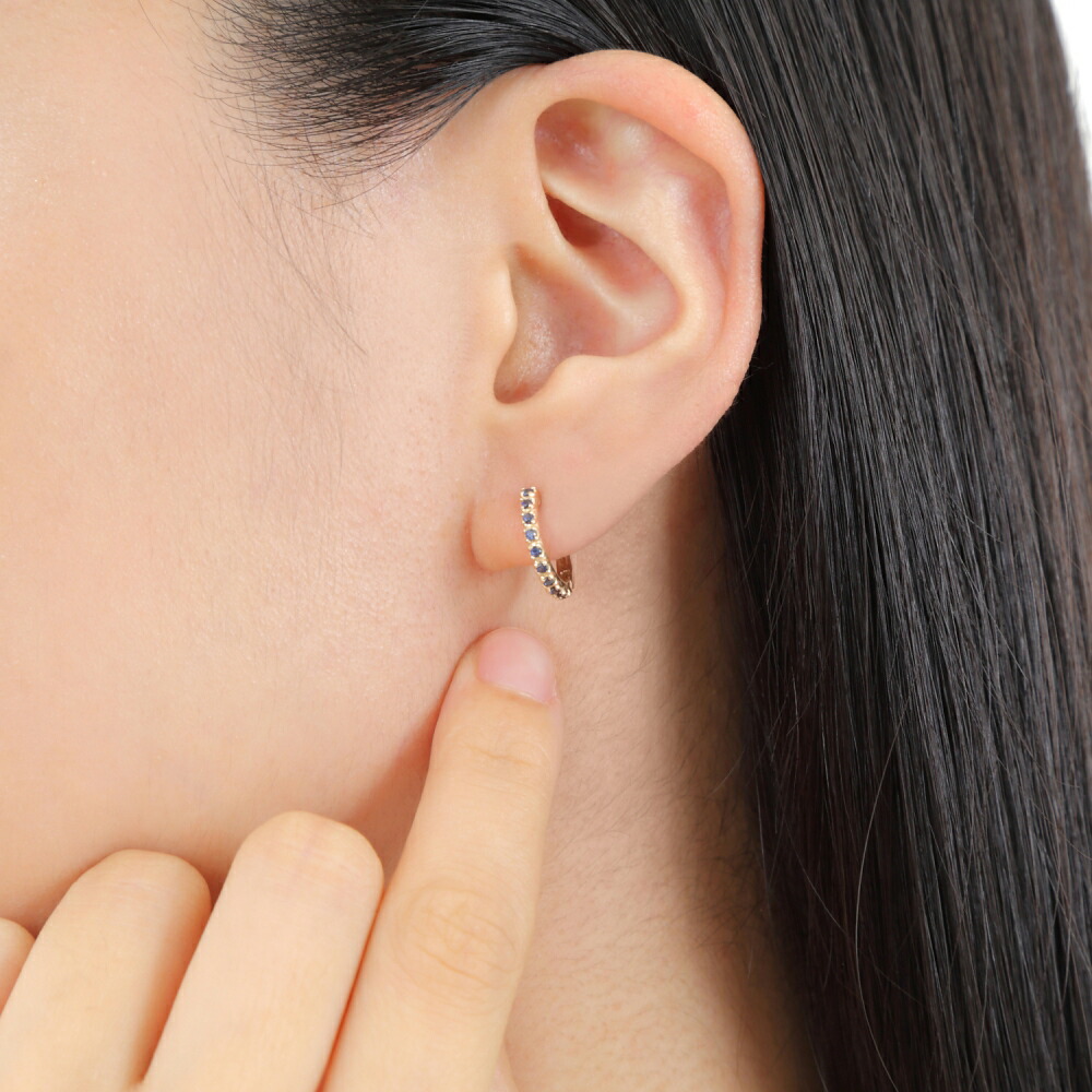 楽天市場 K10 フープ ピアス サファイア 0 2ct ゴールド エタニティ パヴェ 1 7 13 5mm 両耳 2個 中折 レディース18k 人気 プレゼント 誕生日 女性 彼女 妻 おしゃれ きれい かわいい かっこいい ゴールド アクセサリー ギフト 贈り物 送料無料 ジュエリーケース入り