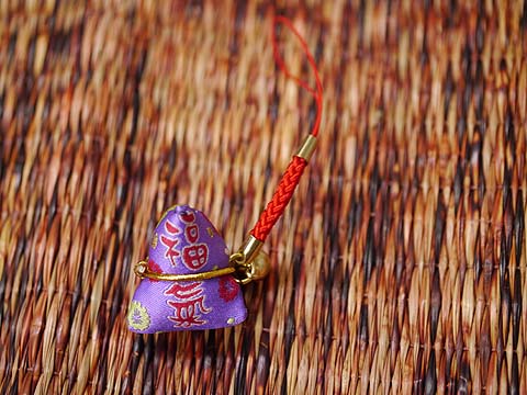 楽天市場】タイ-ワット・ソートンのプラクルアンその7 タイでは