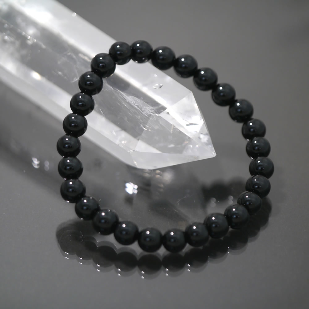 鑑別書付１点物 高品質黒水晶 モリオン 8mm 内径 手首周り 18.5cmブレスレット 天然石 除障石 厄除け 破魔