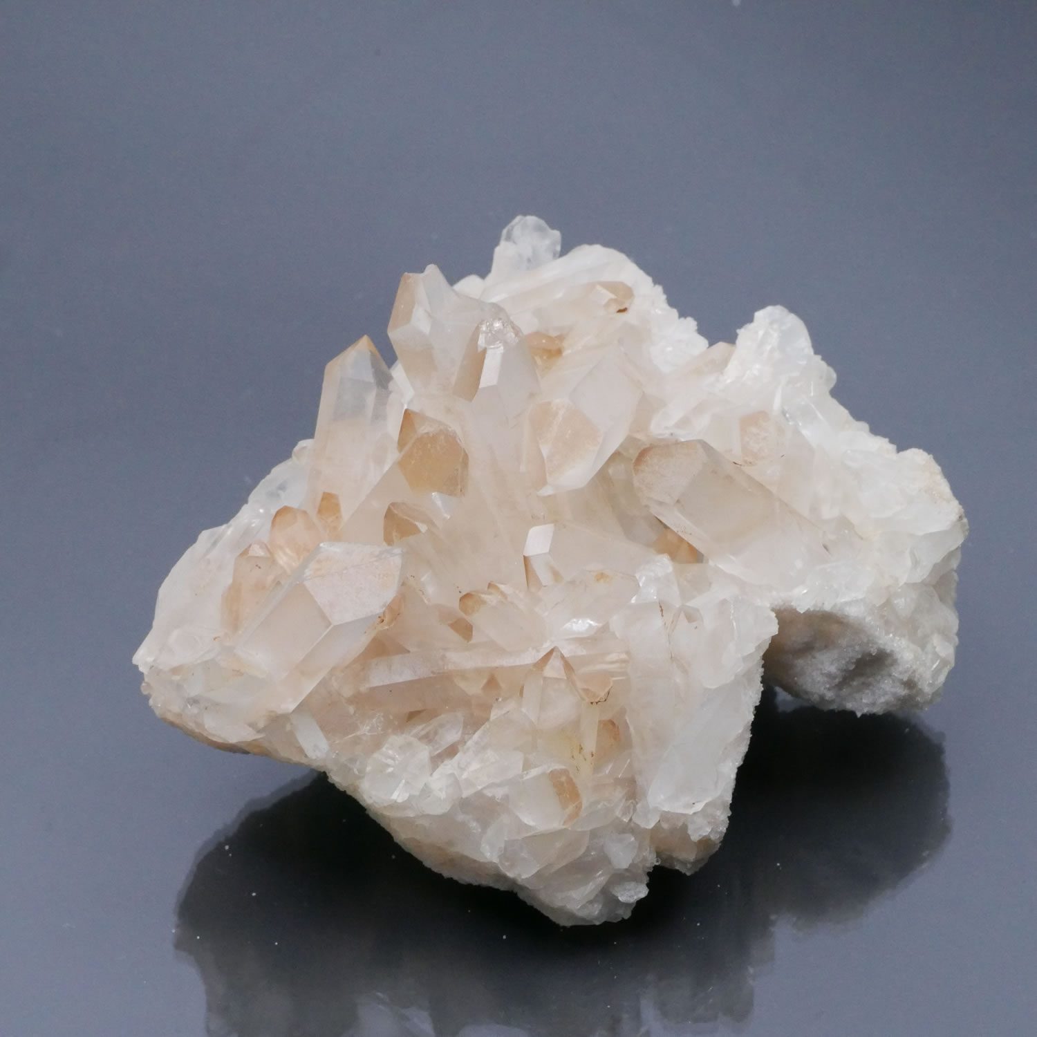 内モンゴル産 水晶 クラスター 1点物 約218g 天然石・置き物 空間 浄化 ポスト投函配送不可