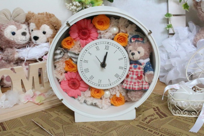 楽天市場 送料無料 結婚祝い ホワイトデー プロポーズ 母の日 贈り物に 花時計 ガーベラ グッズ Gift 54 ハッピーライフスタイル